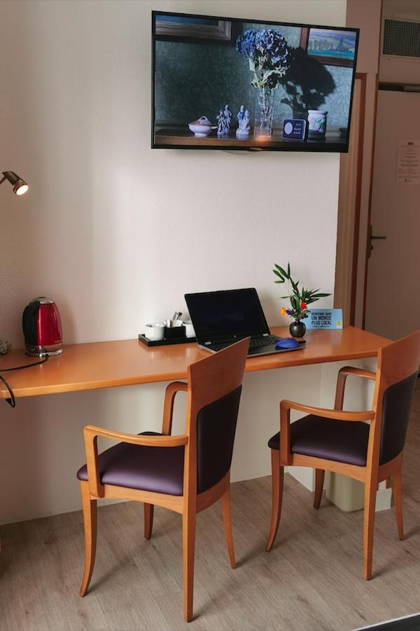Logis Le Gavrinis Hotel