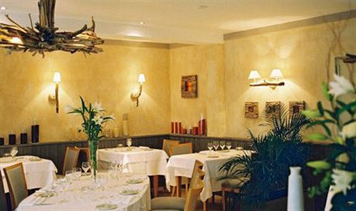 Hotel Logis Le Gavrinis