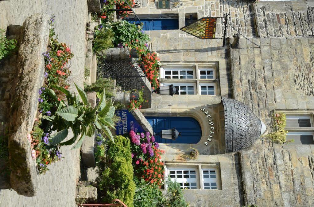 Logis Le Gavrinis Hotel